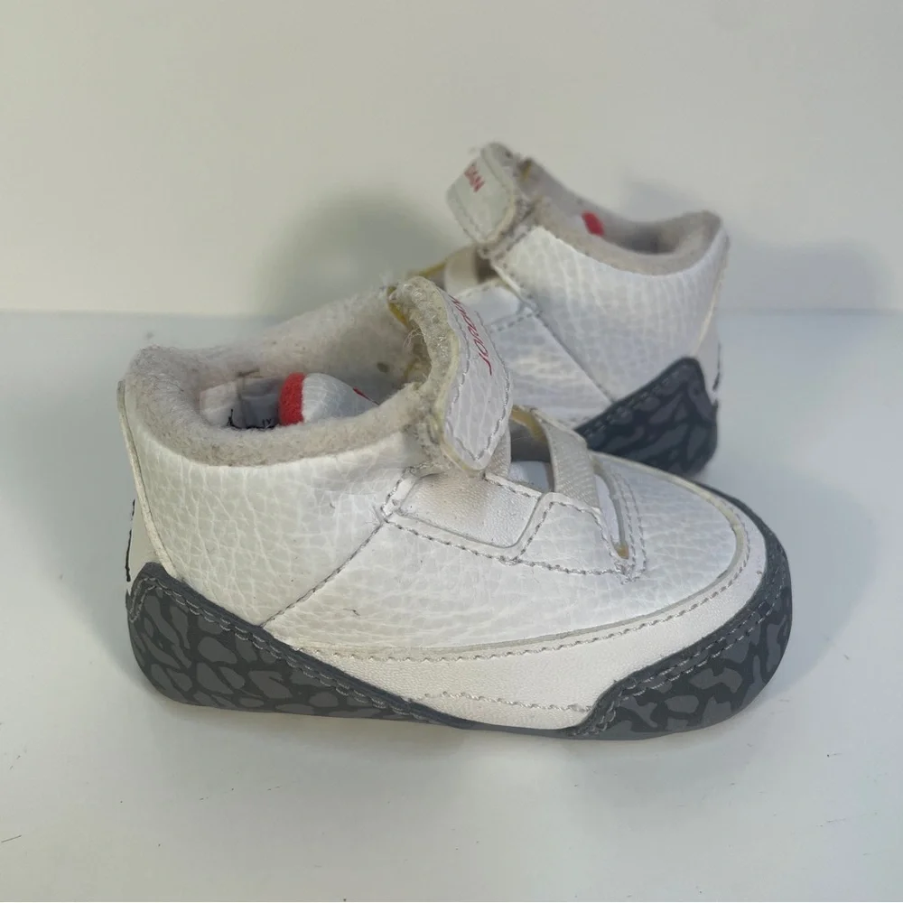 Air Jordan Retro III 3 White Cement 2011 315111-105 Toddler 2C Crib No Box